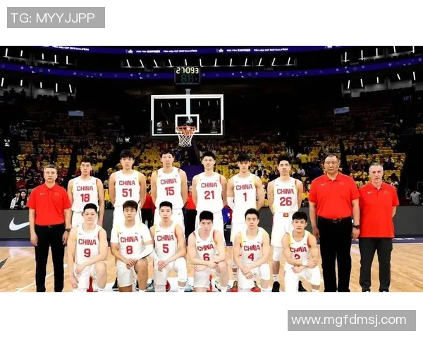 胡金秋领衔新一季篮球赛场表现分析与未来发展潜力探讨